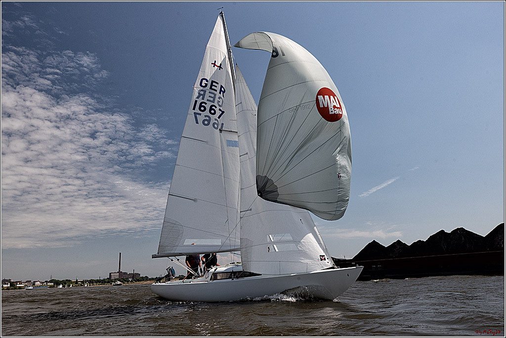 100 Jahre Rheinwoche 2022 - 4. Wettfahrt Duisburg - Wesel, 04.06.2022,
